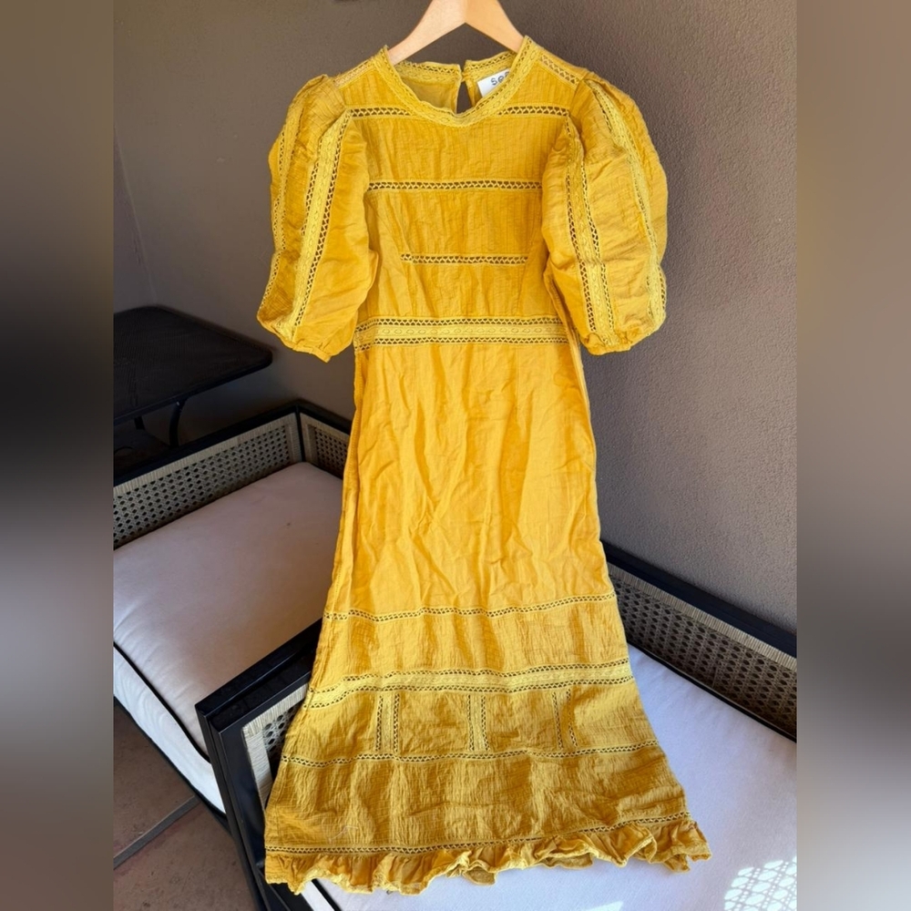 Sea New York Poppy Pintuck Short Sleeve Midi Dress In Mustard